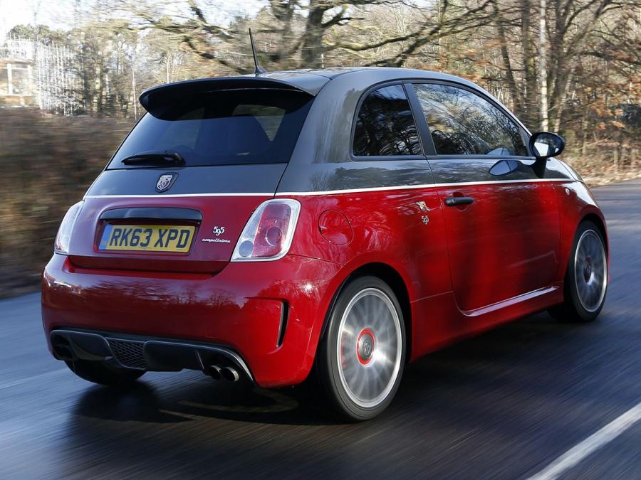  Abarth 595 Competizione 2012 года  (UK) (фото 6 из 9)